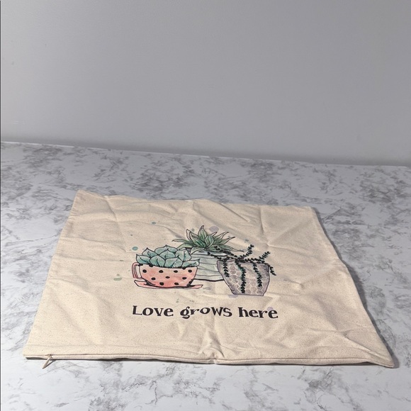 thirty-one Other - Thirty-One Succulent Print Pillow Cotton Cover